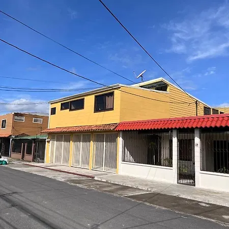 Apartamentos Guzman El Tejar Exterior photo